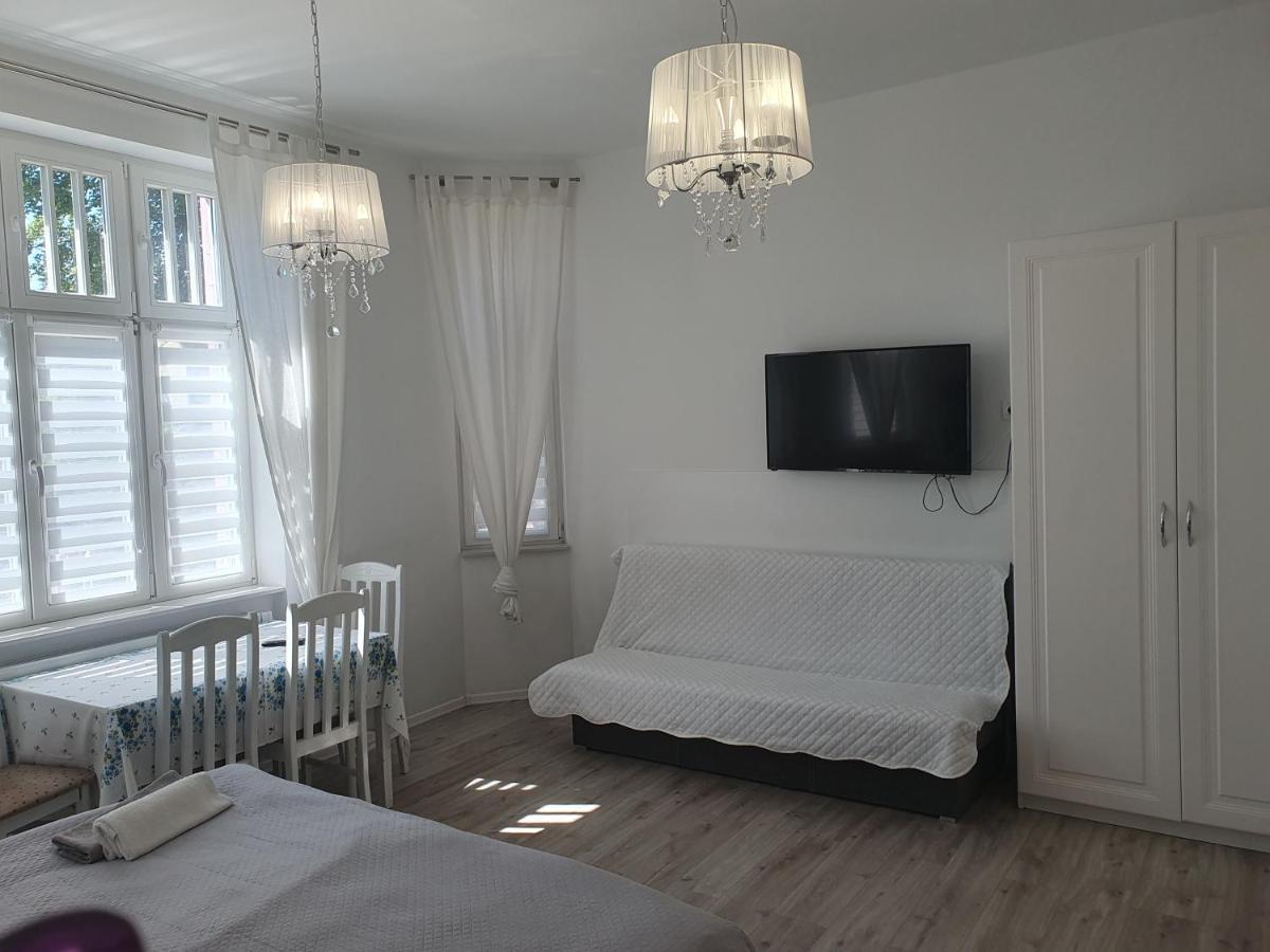 Viator Apartamento Ustka Exterior foto