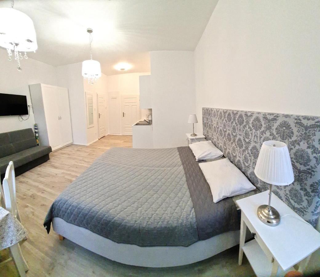 Viator Apartamento Ustka Exterior foto